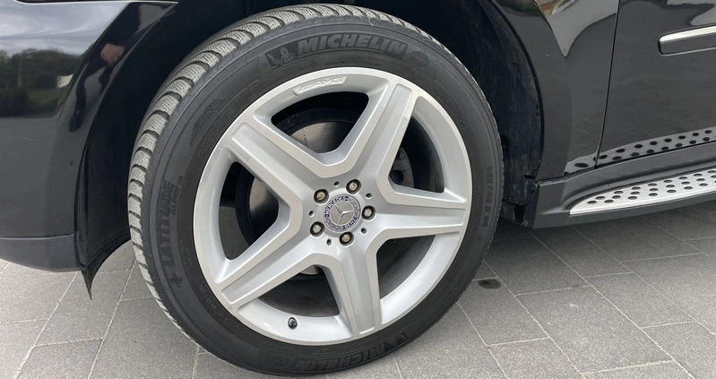 Mercedes-Benz ML cena 45900 przebieg: 292100, rok produkcji 2009 z Piła małe 742